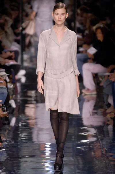 Look 12